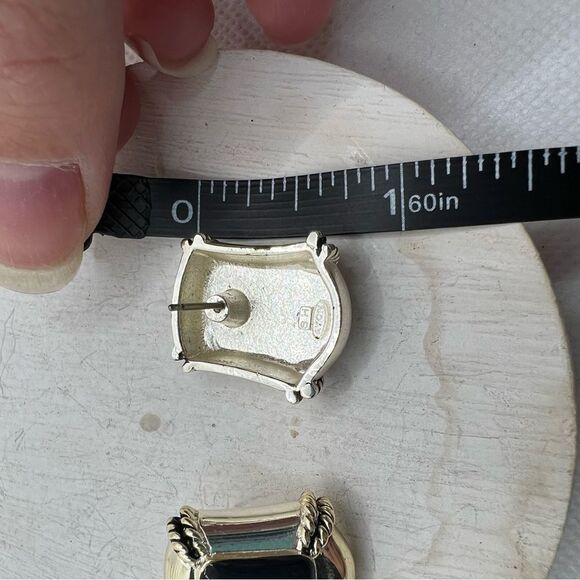 Vintage Avon Silver and Black Post Earrings - Picture 7 of 8